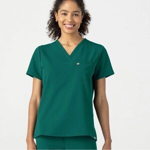 MEDICLO- Hunter Green Scrub Set